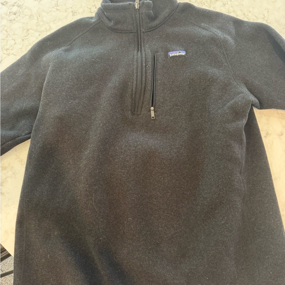 Patagonia Black Quarter-Zip Fleece Pullover with Chest Zip Pocket